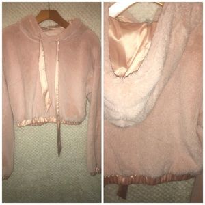 Super soft cropped pullover sweater
